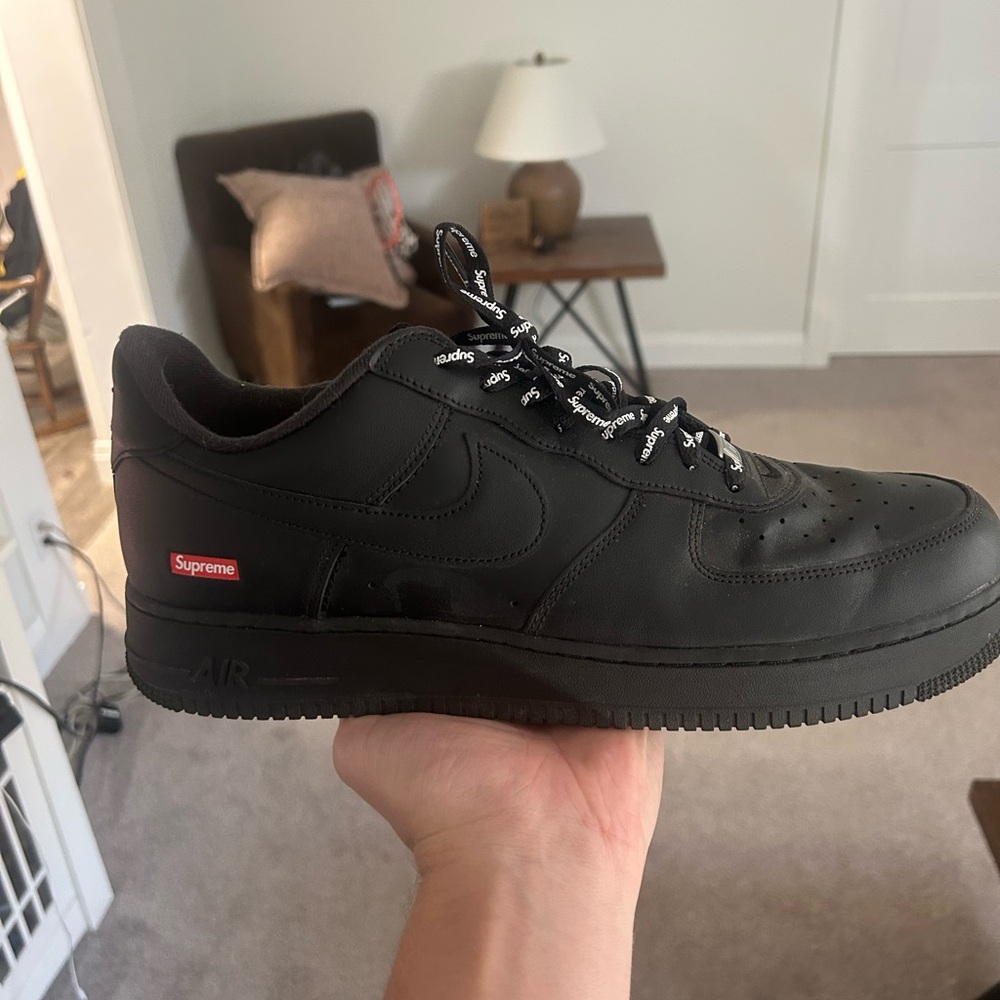 Supreme AF1 Black Sneakers